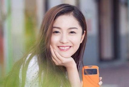 開(kāi)心快樂(lè)的微信昵稱(chēng)